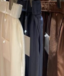 穿比不穿還舒服高級縲縈鬆緊落地長褲 - Image 10