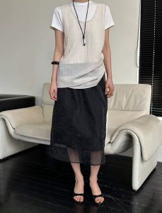 高級感側邊伸縮綁帶設計上衣 - Image 3
