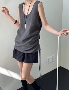 高級感側邊伸縮綁帶設計上衣 - Image 8