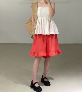 可調式細肩帶打褶設計平口上衣 - Image 9
